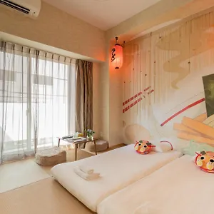 V の Boutique House , Osaka Japan